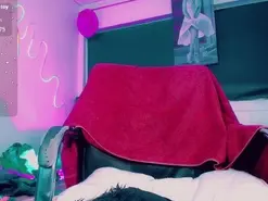 Amateur Live Porn of kendall_horney