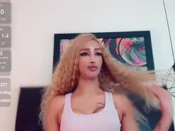 Amateur Live Sex Cam of HilaryRodriguez