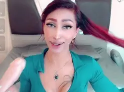 Amateur Live Porn of HilaryRodriguez