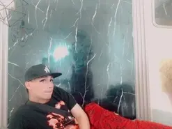 Amateur Nude Webcam of HilaryRodriguez