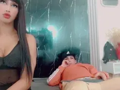 Amateur Free Live Porn of HilaryRodriguez
