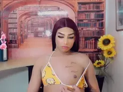 Amateur Nude Webcam of emeli_roushot