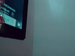 Amateur Adult Video Chat of emeli_roushot