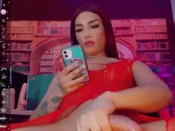 Amateur Sex Chat of emeli_roushot