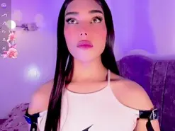 Amateur Nude Webcam of emeli_roushot