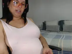 Amateur Private Sex Chat of latinaflower_ts