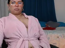 Amateur Live Porn of latinaflower_ts