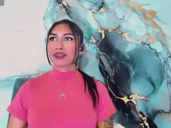 Amateur Adult Video Chat of khiara_moretti