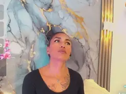 Amateur Live Porn of khiara_moretti