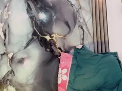 Amateur Free Live Porn of khiara_moretti