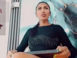 Amateur Watch Live Sex Cams of khiara_moretti