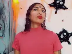 Amateur Sex Cam of khiara_moretti