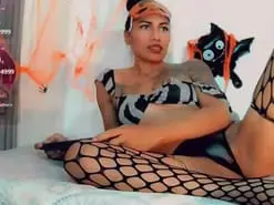 Amateur Watch Live Sex Cams of khiara_moretti