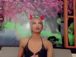 Amateur Nude Webcam of Samantha_Ortega