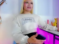 Amateur Adult Webcam of Sue_Katy