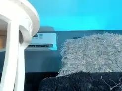 Amateur Sex Cam of sandragoldstein