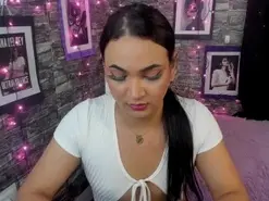 Amateur Live Porn of Kira_Hot