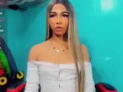 Amateur Live Sex of alejandra_motta