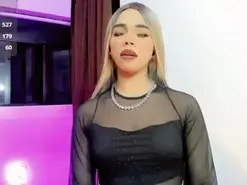 Amateur Live Sex Cam of alejandra_motta