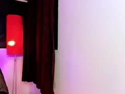 Amateur Adult Webcam of alejandra_motta