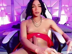 Amateur Live Sex Cam of alejandra_motta
