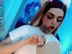 Amateur Nude Webcam of alessa_mullen