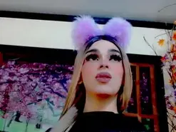 Amateur Live Sex of alessa_mullen