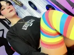Amateur Adult Webcams of alessa_mullen