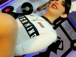 Amateur Live Sex Cam of alessa_mullen