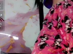 Amateur Free Porn Cam of Diosiris_Riann_