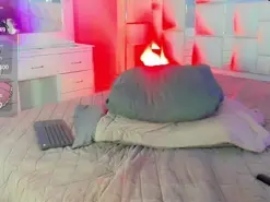 Amateur Adult Webcam of Victoria_Kstelo