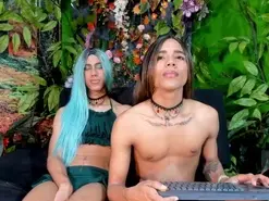 Amateur Nude Webcam of Elena_y_julian