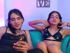 Amateur Nude Webcam of moonlyvelvet