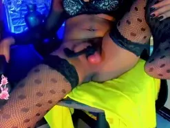 Amateur Nude Webcam of Cristal_Villael