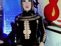 Amateur Sex Cam of Cristal_Villael