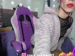 Amateur Live Sex of roxy_roxxan