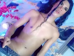 Amateur Adult Webcam of alondra_wile