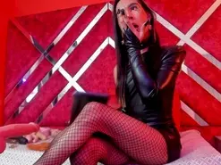 Amateur Nude Webcam of ScarlettHot69