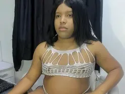 Amateur Nude Webcam of ShanayaKops