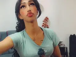 Amateur Live Sex Cam of HilaryRod