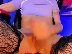 Amateur Free Porn Cam of emilly_22cm