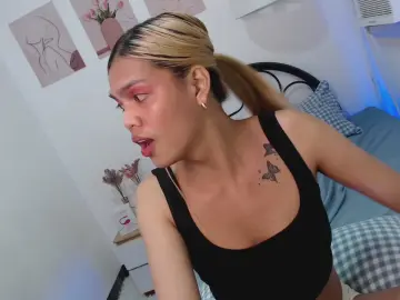 Valeriemolly from cam4