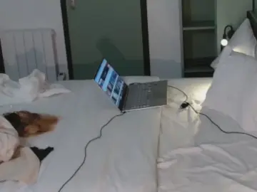Cam4 Nude Webcam of AnneSoBI