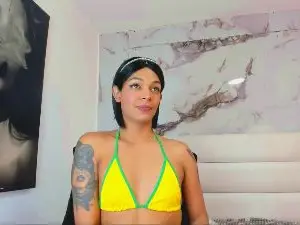 Cam4 Live Porn of SabrinaCameron