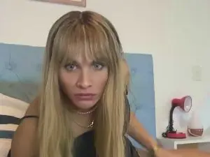 Cam4 Private Sex Chat of Corraluz