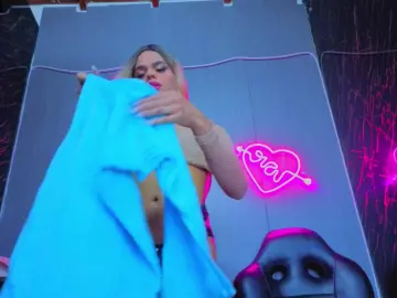 Cam4 Best Webcam of doll_antonella