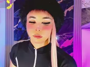 Cam4 Free Live Porn of moon_sweet_