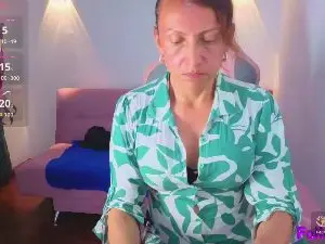 Cam4 Live Sex of Ivonne_ferrer__