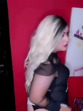Cam4 Live Sex Cam of zahiraCross