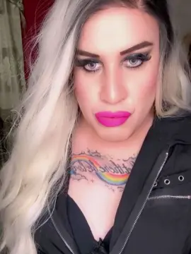 Cam4 Live Sex of zahiraCross